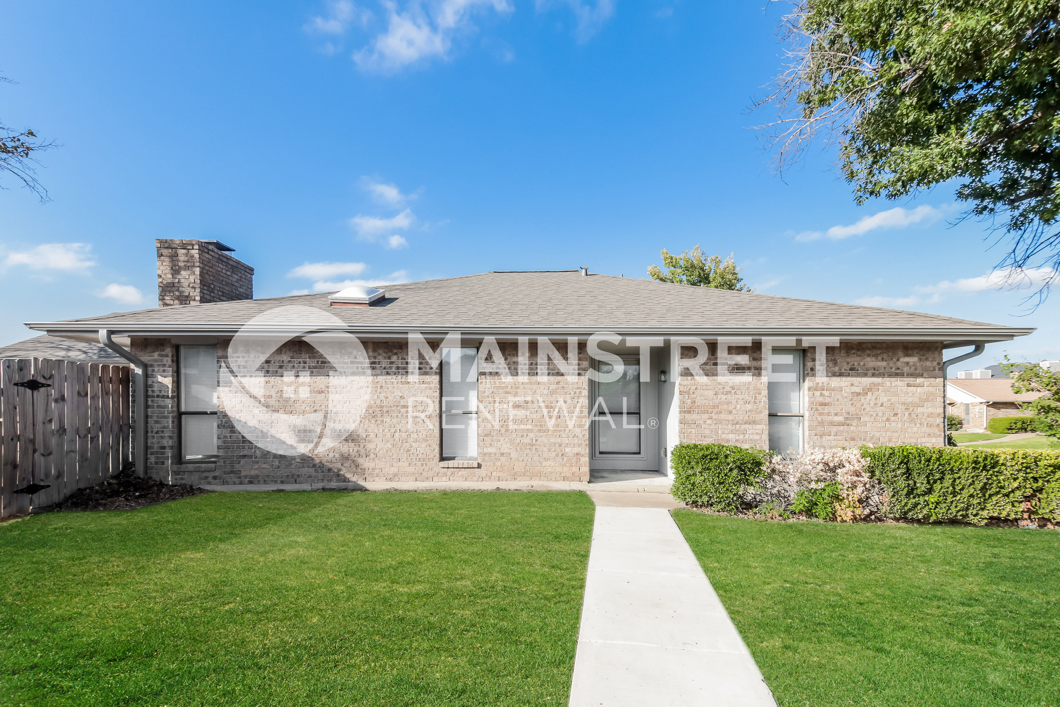 2605 Silverthorne Dr Dallas, TX 75287
